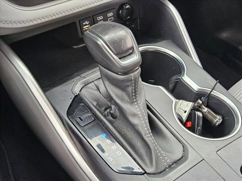 Used 2023 Toyota Highlander LE image 13