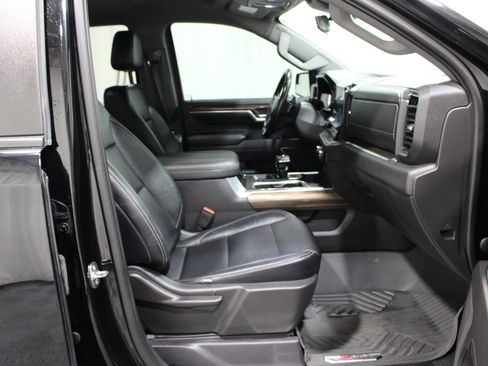 Used 2023 Chevrolet Silverado 1500 LT Trail Boss w/ Protection Package AWD/4WD image 25