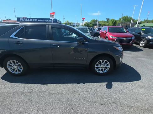 Used 2021 Chevrolet Equinox LT w/ LPO, Cargo Package AWD/4WD image 2