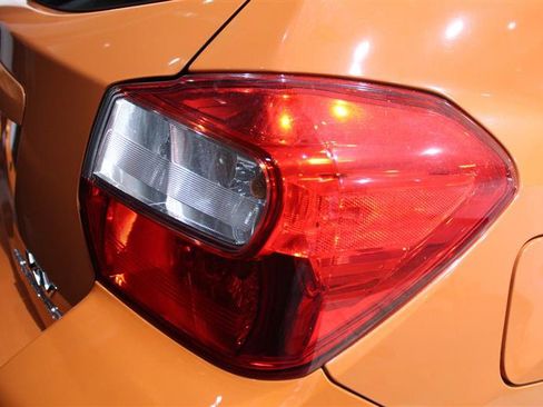 Used 2013 Subaru Crosstrek 2.0i Limited w/ Popular Pkg 2 image 12