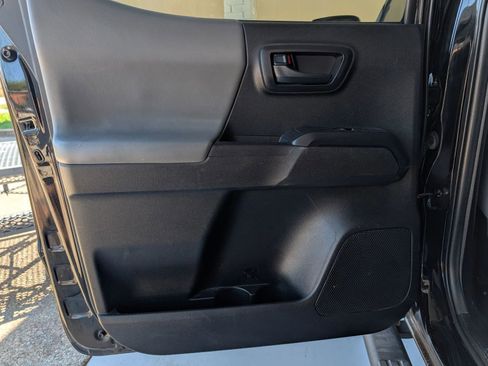 Used 2021 Toyota Tacoma SR5 image 22