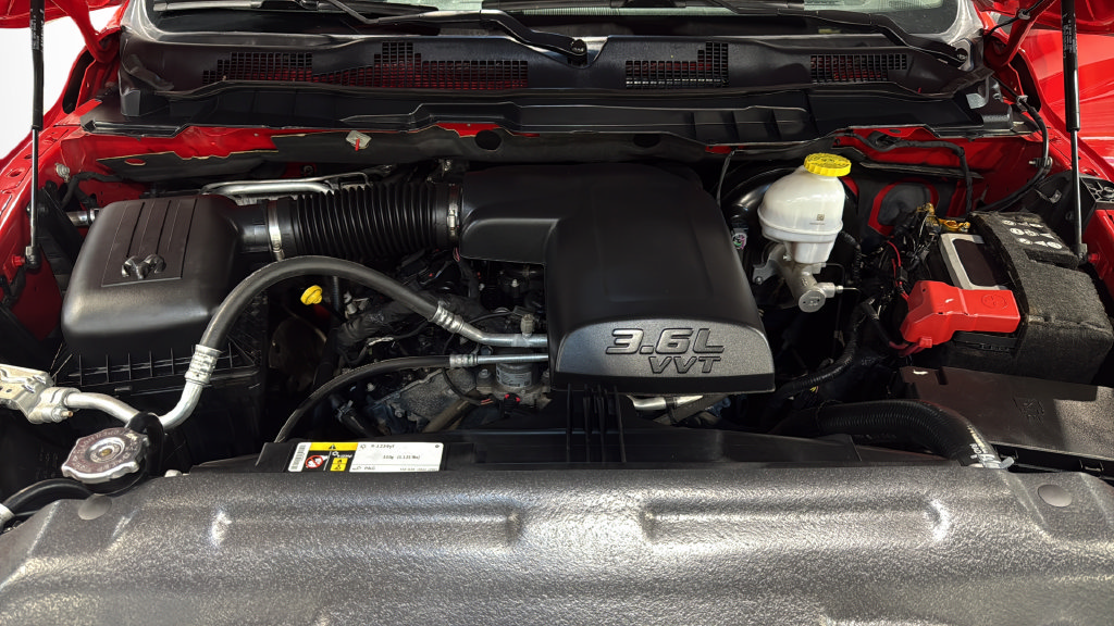 Used 2023 RAM 1500 Express w/ Wheel & Sound Group AWD/4WD image 40
