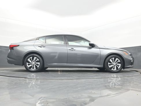 Used 2022 Nissan Altima 2.5 S image 28
