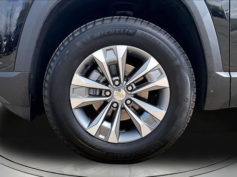 Used 2025 Chevrolet Equinox LT AWD/4WD image 36