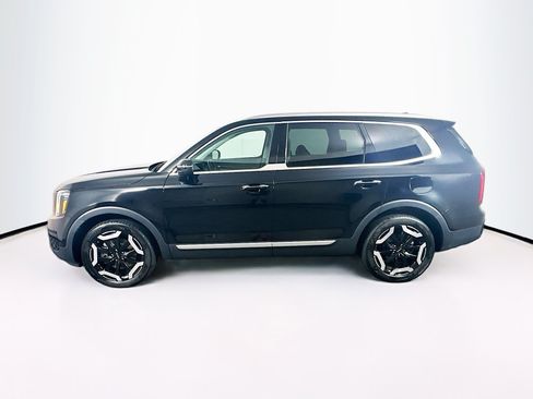 Used 2025 Kia Telluride S FWD image 4