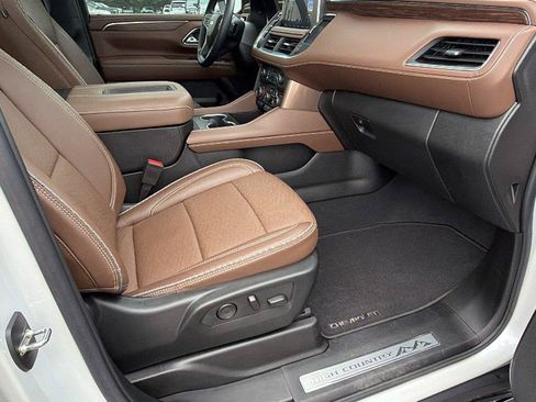 Used 2023 Chevrolet Tahoe High Country AWD/4WD image 20