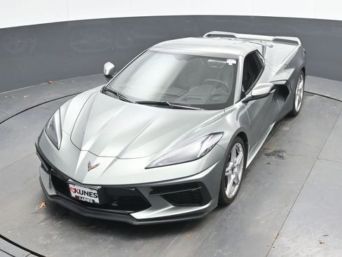 Used 2023 Chevrolet Corvette Stingray w/ Z51 Performance Package image 41