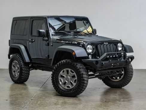 Used 2015 Jeep Wrangler Rubicon w/ Power Convenience Group AWD/4WD image 9