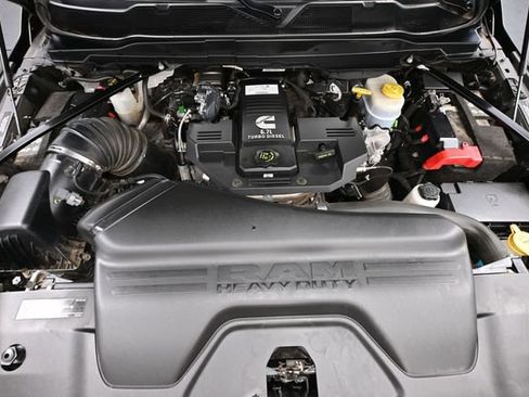 Used 2022 RAM 3500 Laramie AWD/4WD image 37
