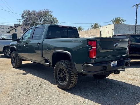 New 2026 Chevrolet Silverado 2500 ZR2 w/ ZR2 Bison Edition AWD/4WD image 3