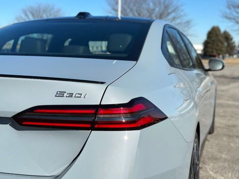 New 2026 BMW 530i xDrive w/ M Sport Package image 12