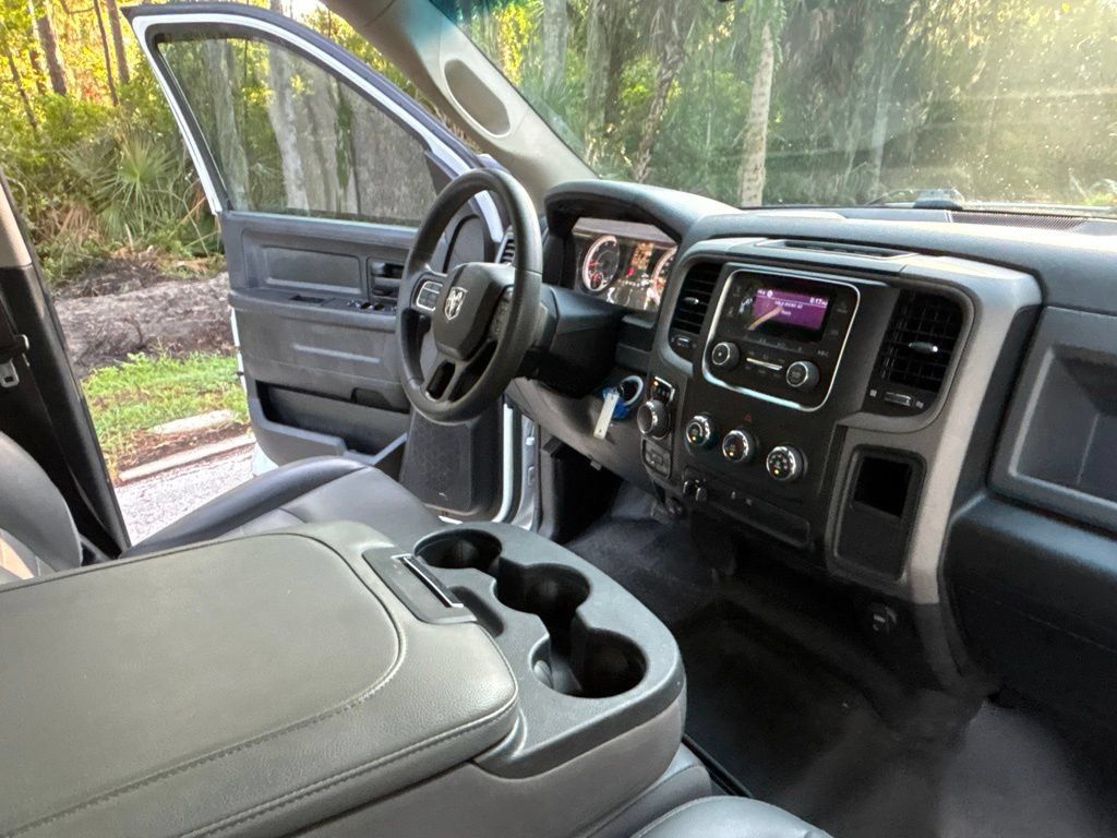 Used 2020 RAM 1500 Tradesman AWD/4WD image 22