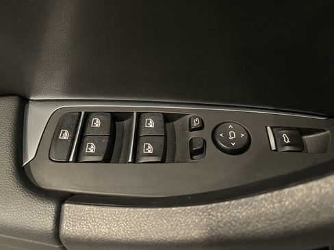 Used 2019 BMW X3 xDrive30i w/ Convenience Package AWD/4WD image 11