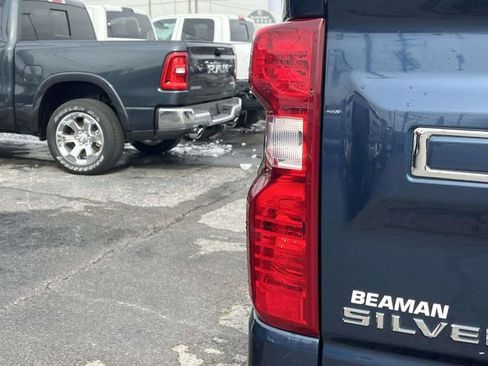 Used 2019 Chevrolet Silverado 1500 LT w/ All-Star Edition image 10