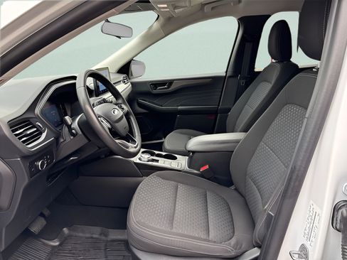 Used 2023 Ford Escape Active AWD/4WD image 4