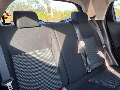 Used 2016 Nissan Juke S image 8