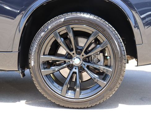 Used 2018 BMW X5 xDrive50i image 45