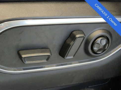 Used 2024 Jeep Wagoneer Series II image 20