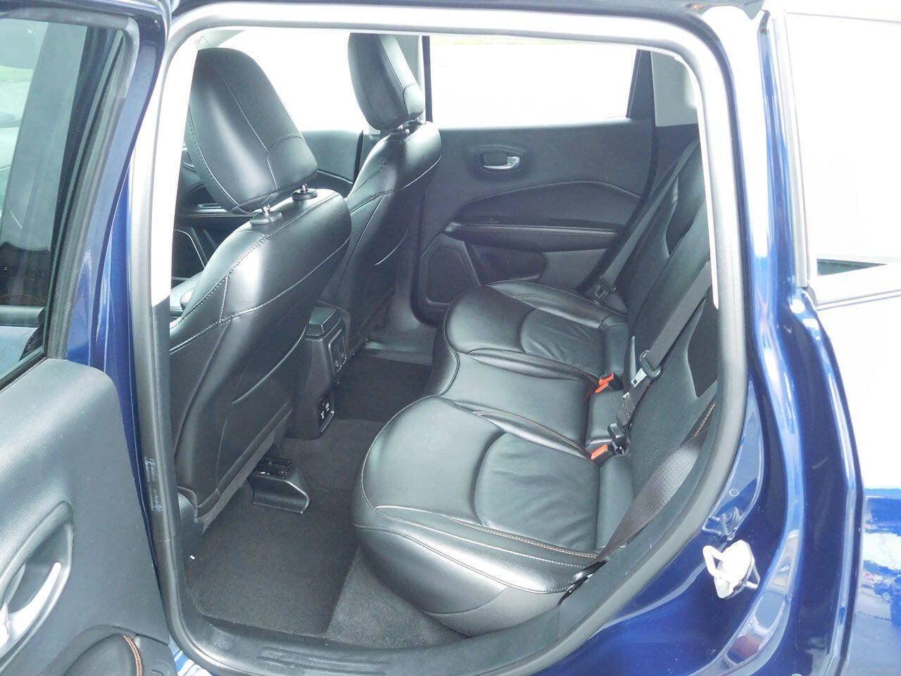 Used 2021 Jeep Compass Limited AWD/4WD image 12