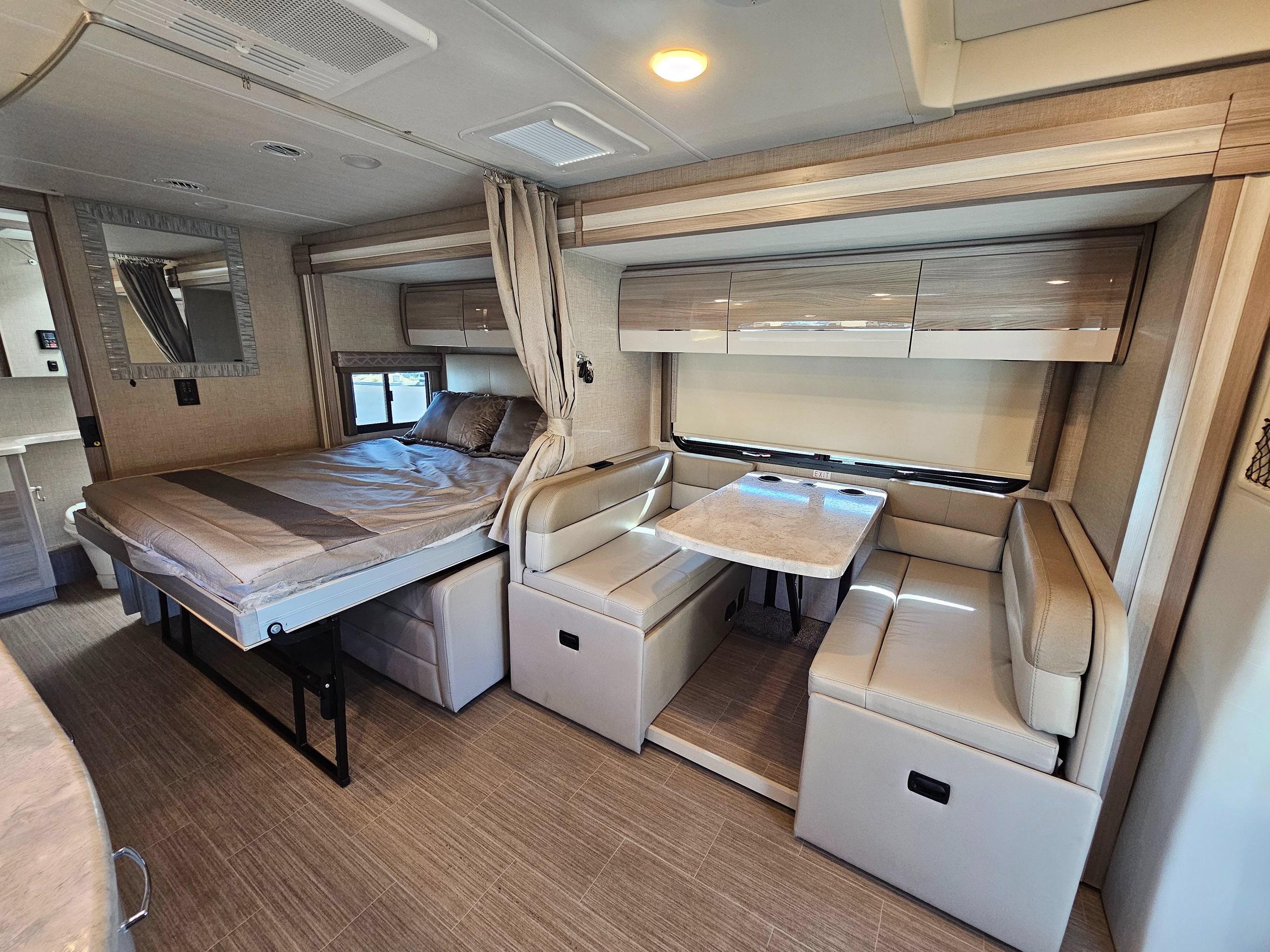 Used 2022 Mercedes-Benz Sprinter 3500 w/ Acoustic Package image 55