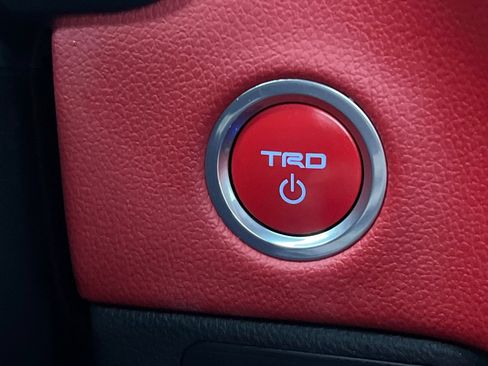 Used 2024 Toyota Sequoia TRD Pro AWD/4WD image 20