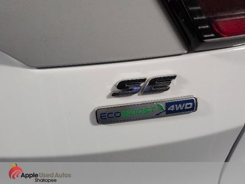 Used 2018 Ford Escape SE image 7