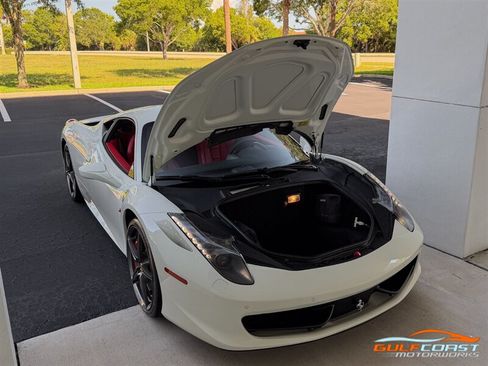 Used 2014 Ferrari 458 Italia Coupe RWD image 37