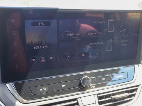 New 2026 Nissan Altima 2.5 SR image 3