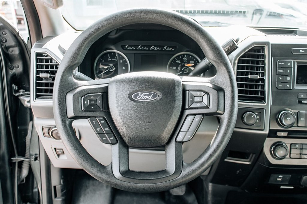 Used 2018 Ford F150 XLT AWD/4WD image 15