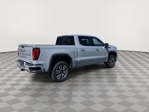 Used 2024 GMC Sierra 1500 AT4 w/ AT4 Preferred Package AWD/4WD image 7