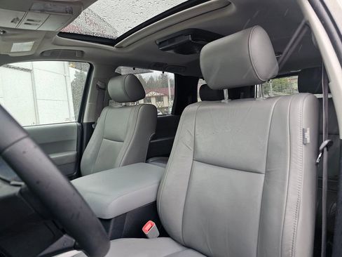 Used 2008 Toyota Sequoia Limited AWD/4WD image 20