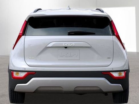 New 2026 Kia Niro EX image 14