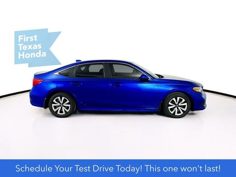 Used 2023 Honda Civic LX image 10