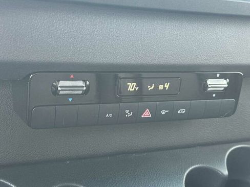 Used 2023 Mercedes-Benz Sprinter 2500 image 23