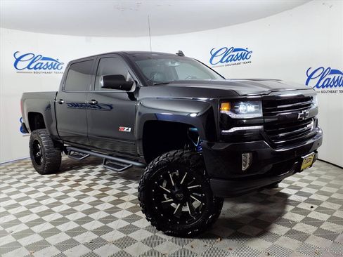 Used 2018 Chevrolet Silverado 1500 LTZ Z71 w/ Midnight Edition image 1