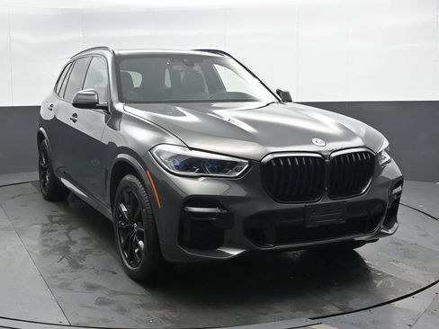 Used 2023 BMW X5 M50i w/ Executive Package image 6