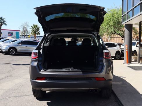 Used 2018 Jeep Compass Limited w/ Navigation Group image 22