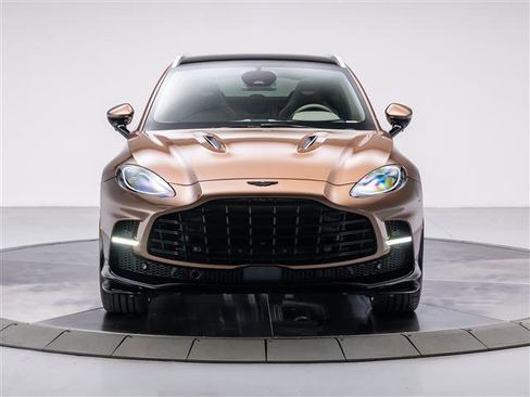 New 2026 Aston Martin DBX 707 image 6