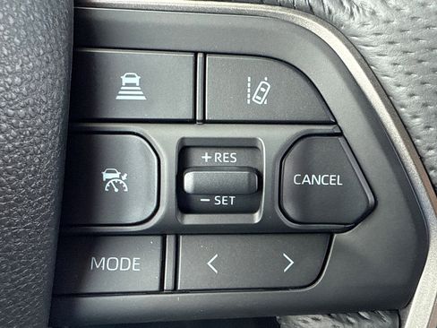 New 2026 Toyota Tundra Limited AWD/4WD image 27