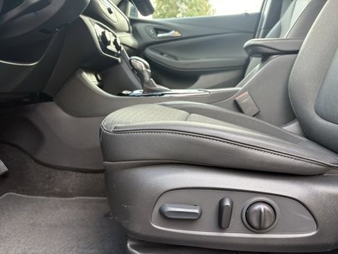 Certified 2023 Buick Encore GX Select w/ Sport Touring Package image 31