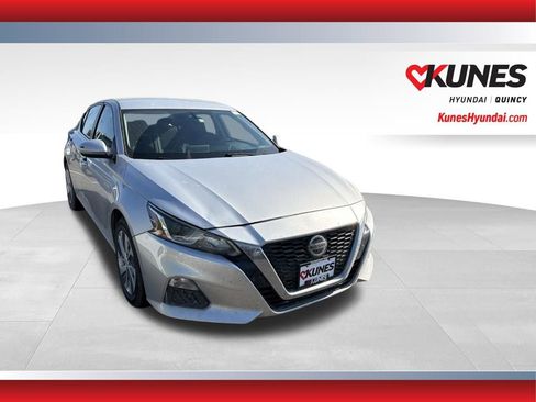 Used 2020 Nissan Altima 2.5 S FWD image 1