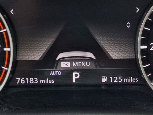 Used 2021 Nissan Rogue SL image 18