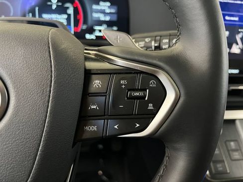 Used 2025 Lexus GX 550 w/ Accessory Package (2T) AWD/4WD image 45