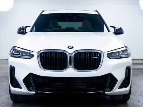 Used 2024 BMW X3 M40i w/ Premium Package image 2
