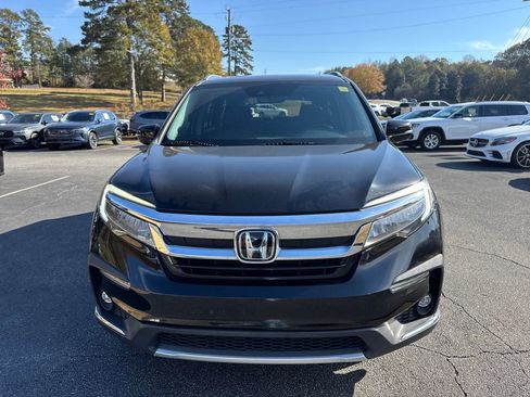 Used 2021 Honda Pilot Touring image 10