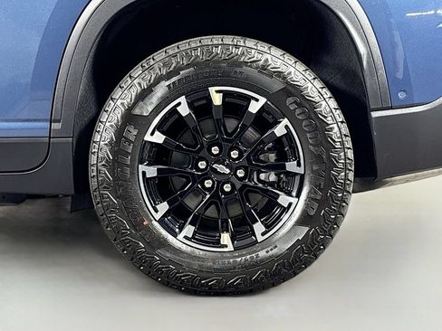 New 2026 Chevrolet Traverse Z71 w/ Enhanced Driving Package AWD/4WD image 33