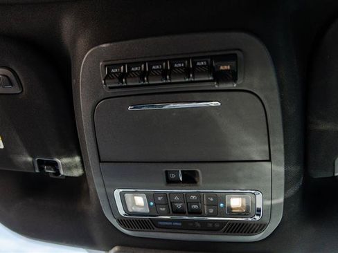 Used 2021 Ford F150 Raptor w/ Equipment Group 801A High AWD/4WD image 16