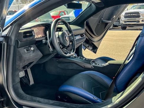 Used 2022 Maserati MC20 Coupe image 17