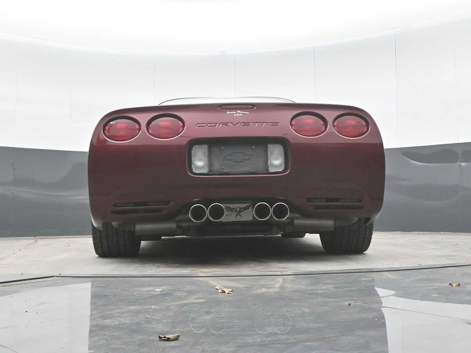 Used 2003 Chevrolet Corvette Coupe w/ Preferred Equipment Group RWD image 32
