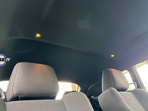 Used 2023 Dodge Challenger GT image 21